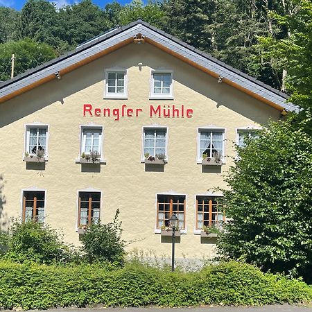 Hotel Restaurant Rengser Muehle Bergneustadt Bagian luar foto